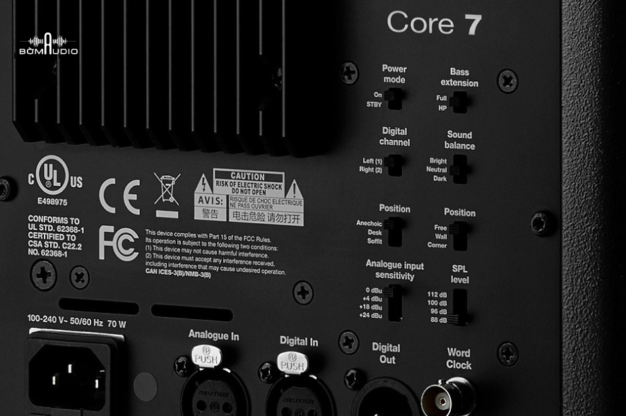 Loa Monitor DYNAUDIO CORE 7