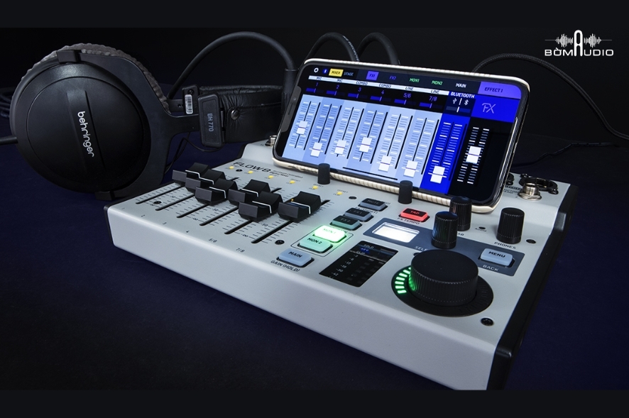 Bàn Mixer Behringer Flow 8